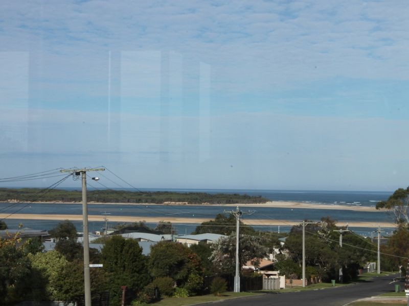 23E Pier Rd, Inverloch VIC 3996