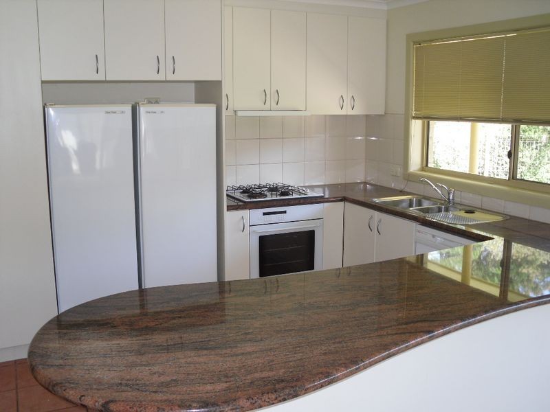 10 Streeton Court, Inverloch VIC 3996