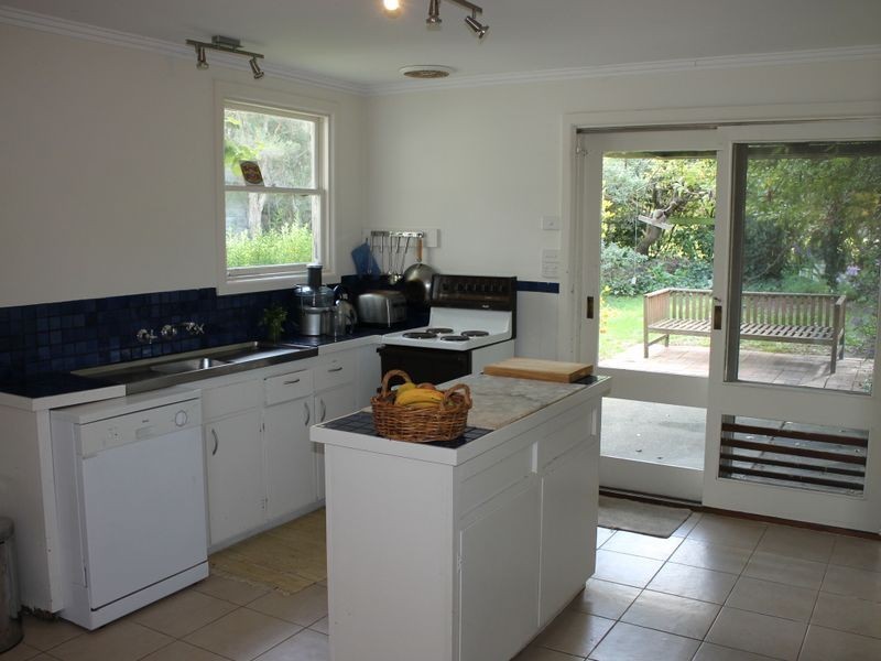 15 Bruce Street, Inverloch VIC 3996