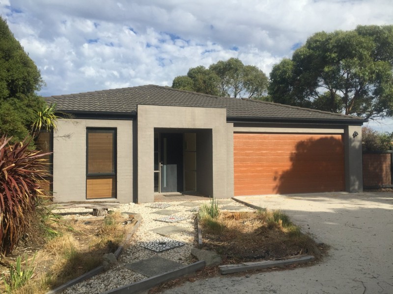 31 Mariner Place, Inverloch VIC 3996