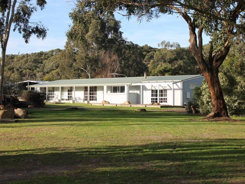 37 Pennell Court, Wattle Bank VIC 3995