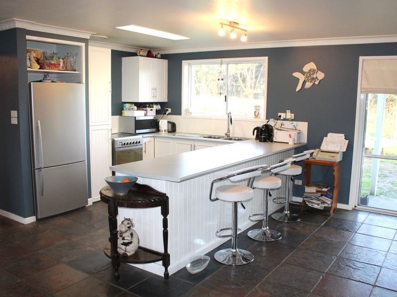 37 Pennell Court, Wattle Bank VIC 3995