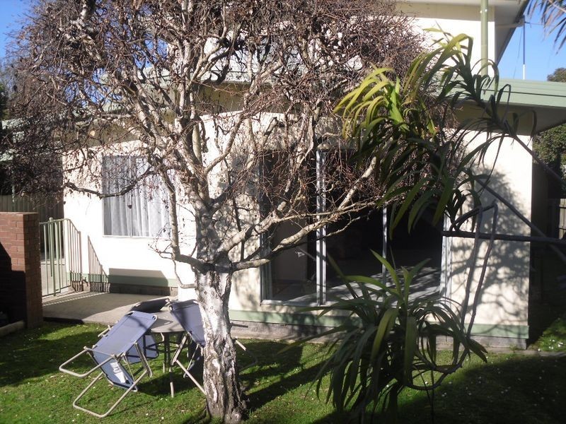 18 Darling Avenue, Inverloch VIC 3996