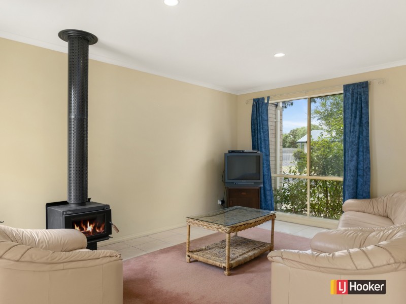 23 Regatta Place, Inverloch VIC 3996