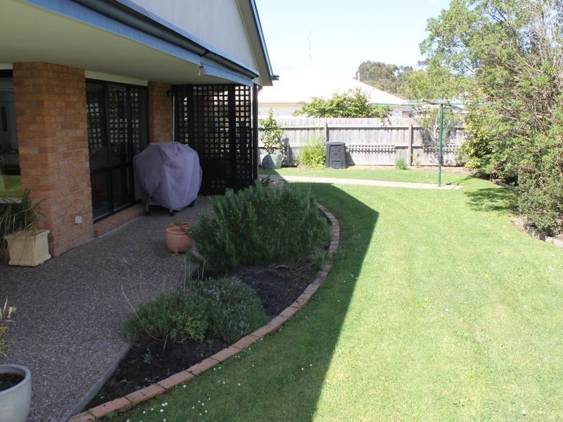 1 Golders Green, Inverloch VIC 3996