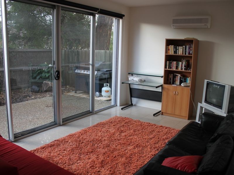 2/26 Hopetoun Street, Inverloch VIC 3996