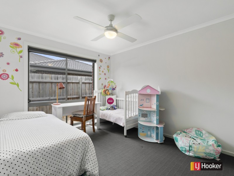 16 Lavender Place, Inverloch VIC 3996