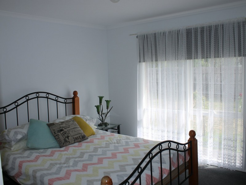 80 Toorak Road, Inverloch VIC 3996