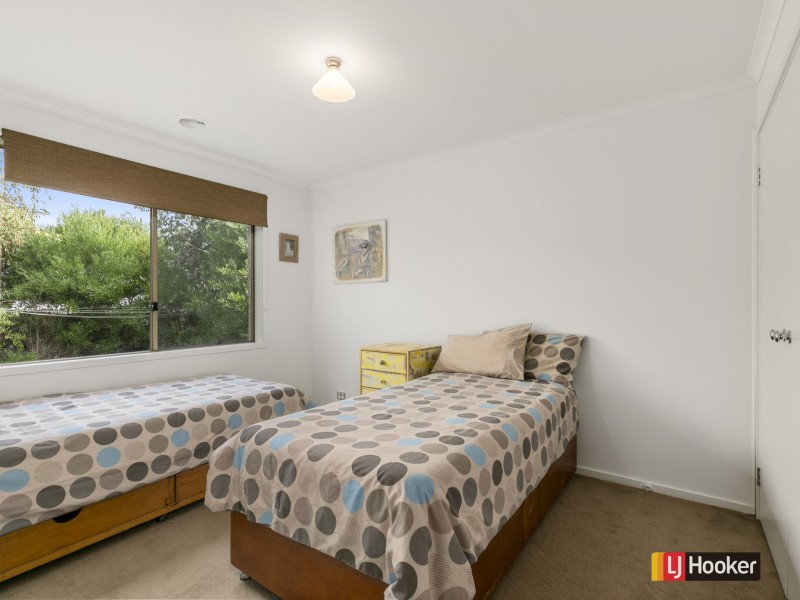 17 Melaleuca Mews, Inverloch VIC 3996