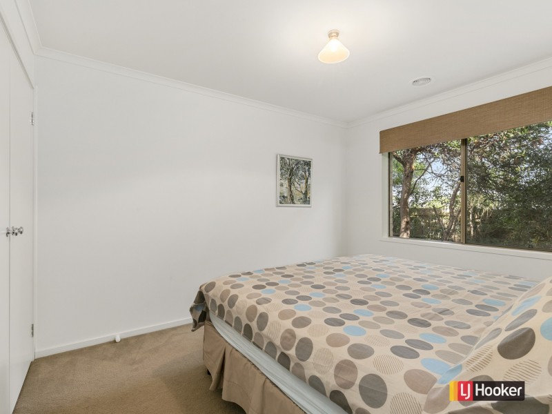 17 Melaleuca Mews, Inverloch VIC 3996