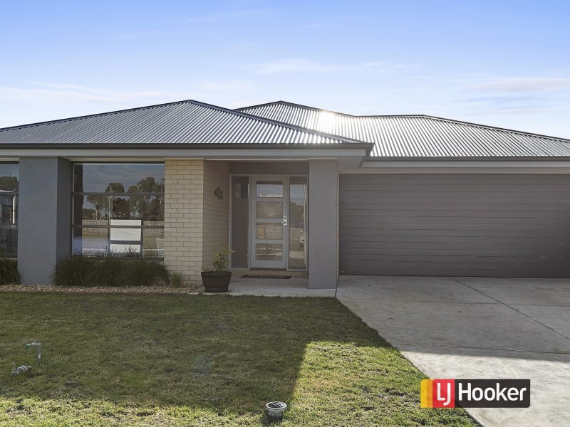 15 Citadel Way, Inverloch VIC 3996