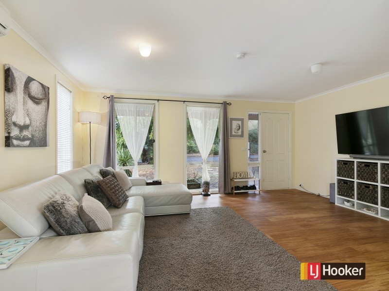 76 Halford Street, Inverloch VIC 3996