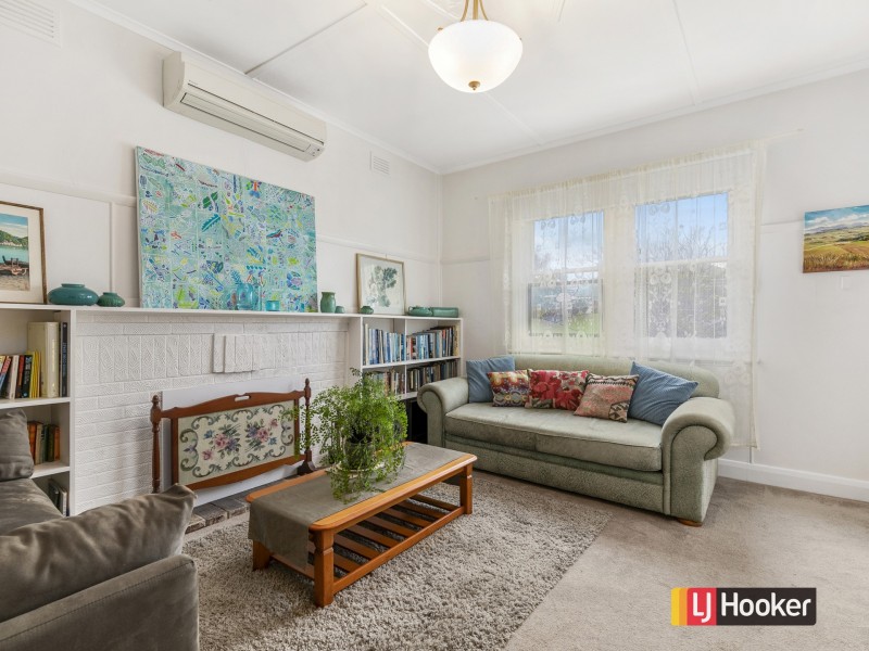 16 High Street, Inverloch VIC 3996