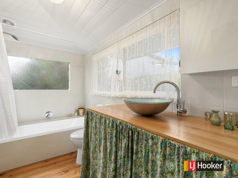 16 High Street, Inverloch VIC 3996