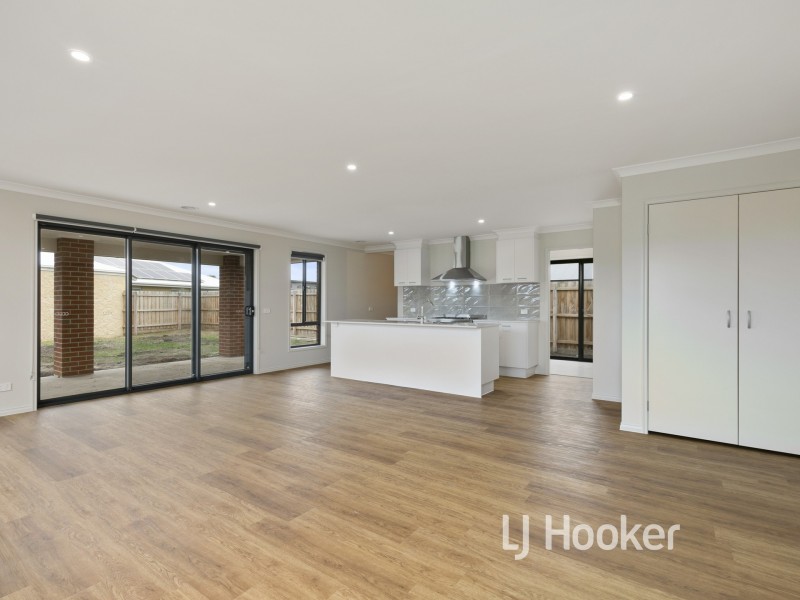 11 Anser Place, Inverloch VIC 3996