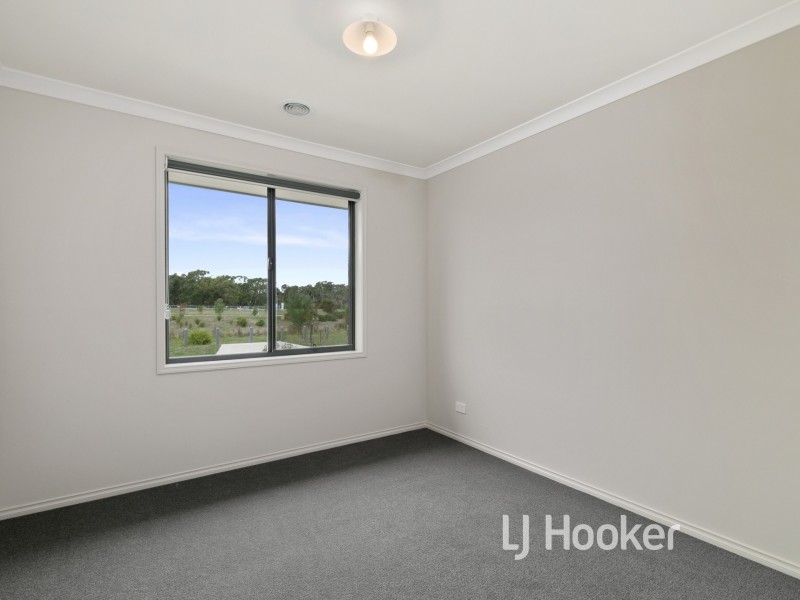 11 Anser Place, Inverloch VIC 3996