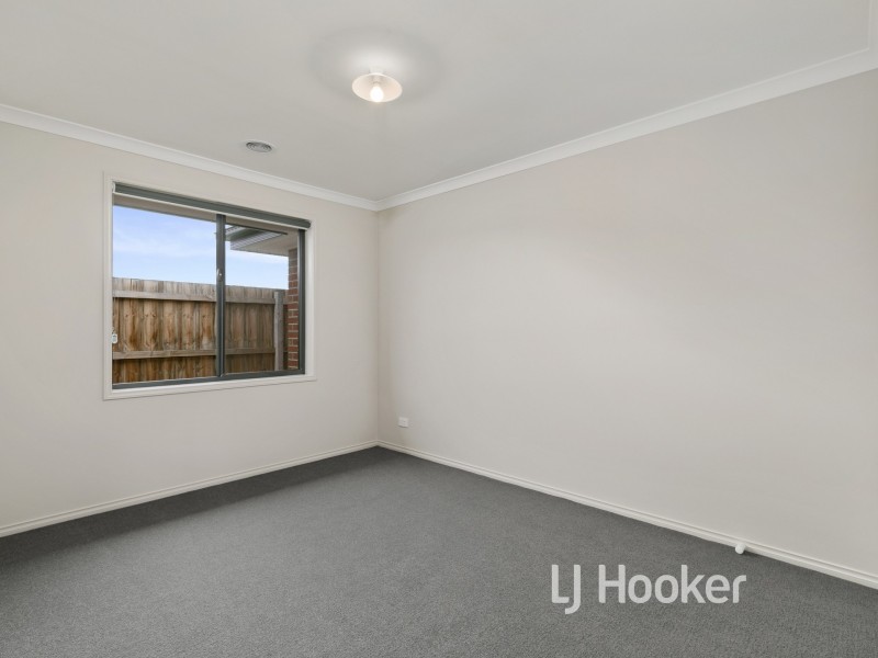 11 Anser Place, Inverloch VIC 3996