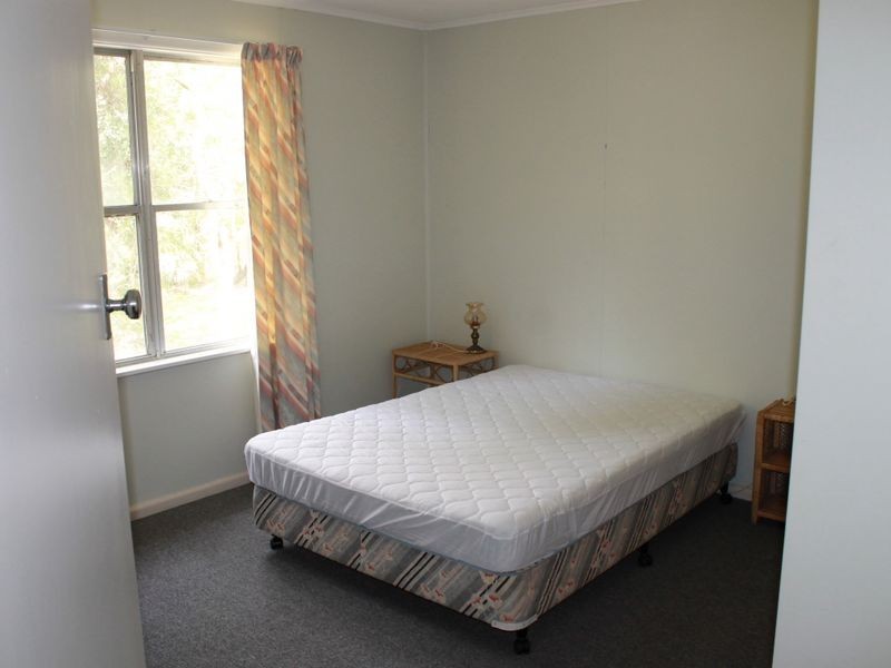 4 Ebor Avenue, Inverloch VIC 3996