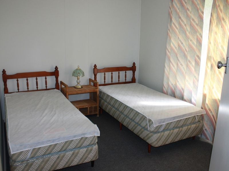 4 Ebor Avenue, Inverloch VIC 3996