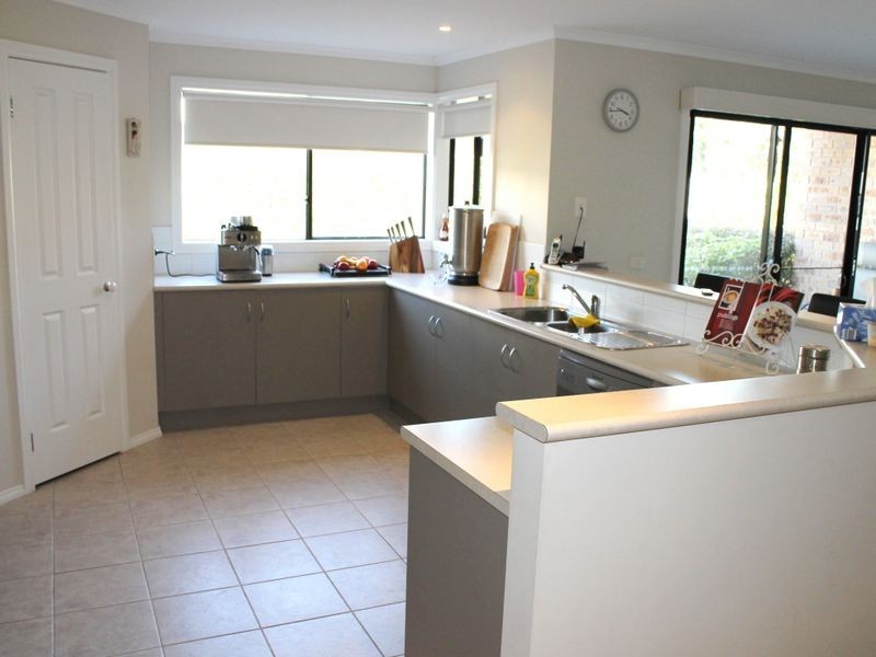 10 Royal Parade, Inverloch VIC 3996