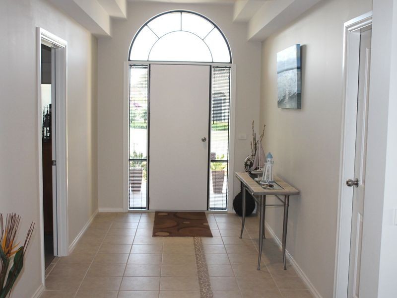 10 Royal Parade, Inverloch VIC 3996