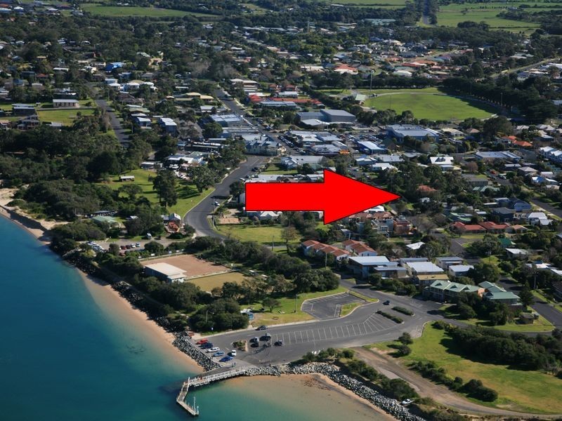 1/11 Hopetoun Street, Inverloch VIC 3996