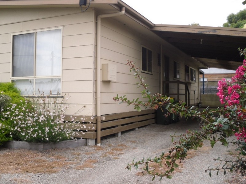 1 Alwyn Court, Inverloch VIC 3996
