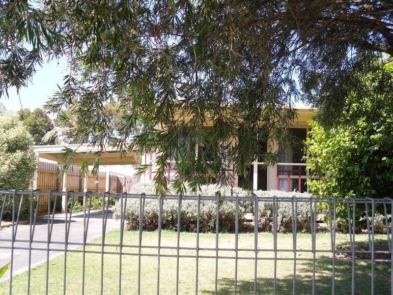 1A Stewart Street, Inverloch VIC 3996