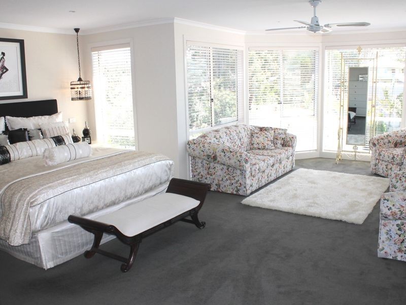 65 Woodland Heath Drive, Inverloch VIC 3996