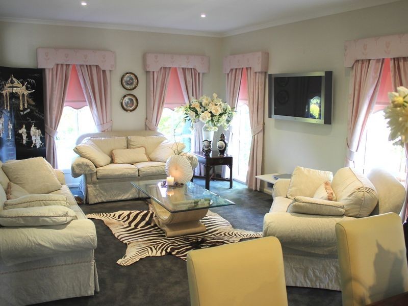 65 Woodland Heath Drive, Inverloch VIC 3996