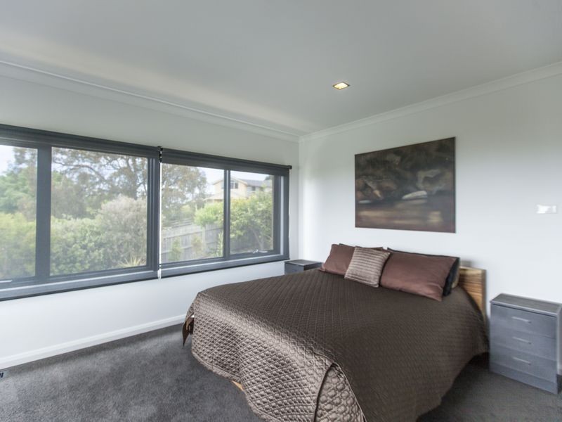 10 Hillside Avenue, Inverloch VIC 3996