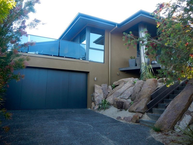 10 Hillside Avenue, Inverloch VIC 3996