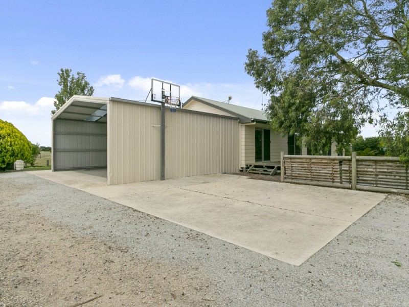 526 Inverloch-Venus Bay Road, Inverloch VIC 3996