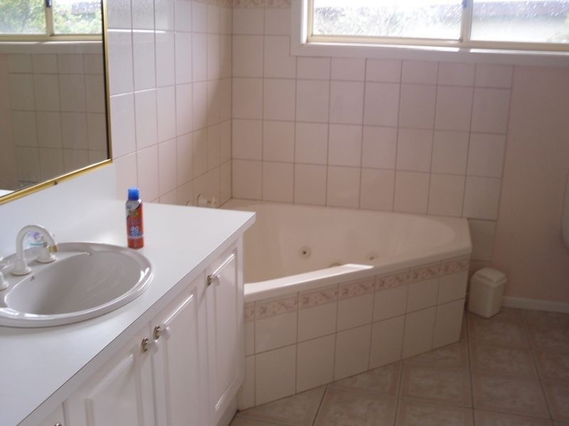 30 Kenneth Street, Inverloch VIC 3996