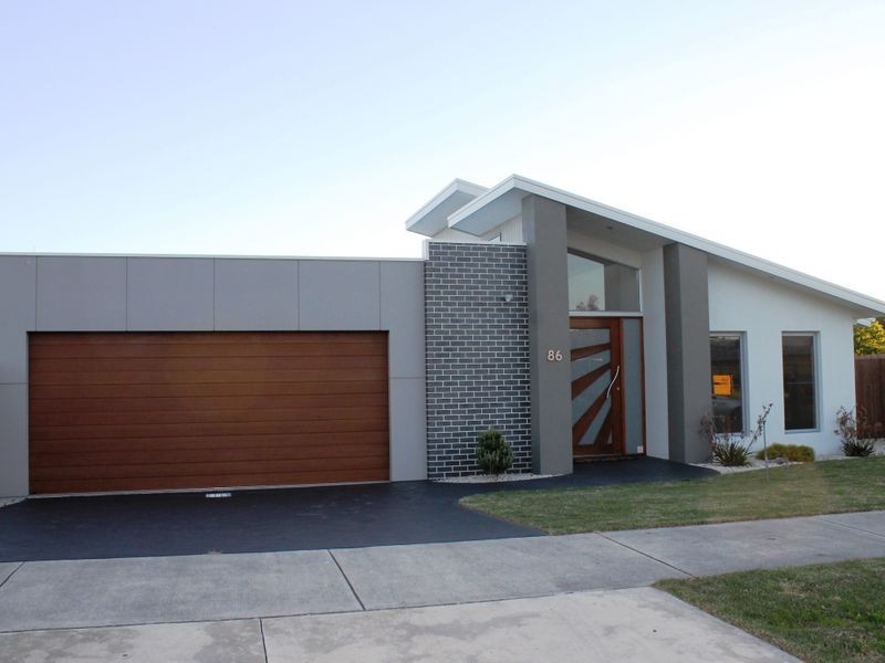 86 Woodland Heath Drive, Inverloch VIC 3996