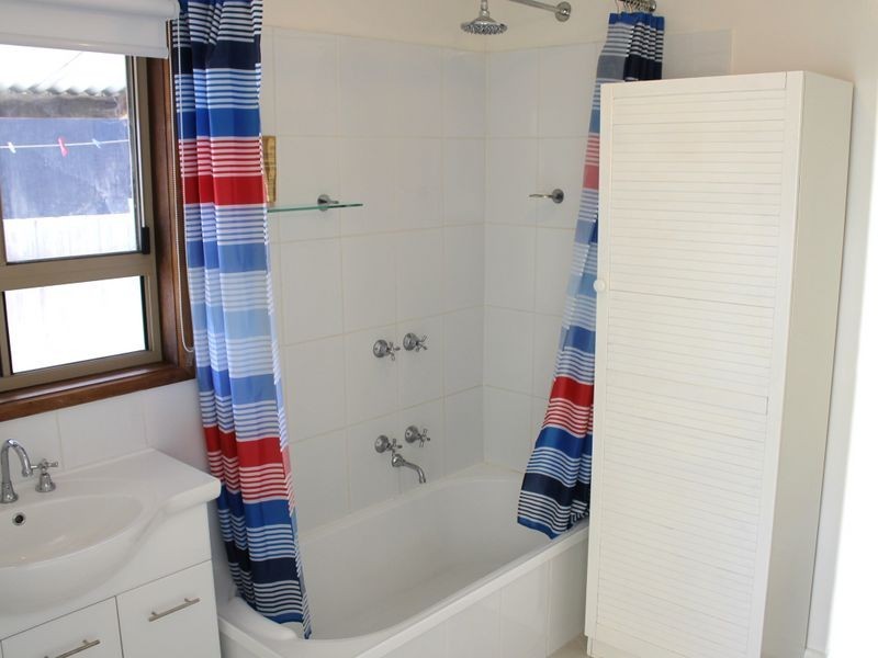 44 Toorak Road, Inverloch VIC 3996