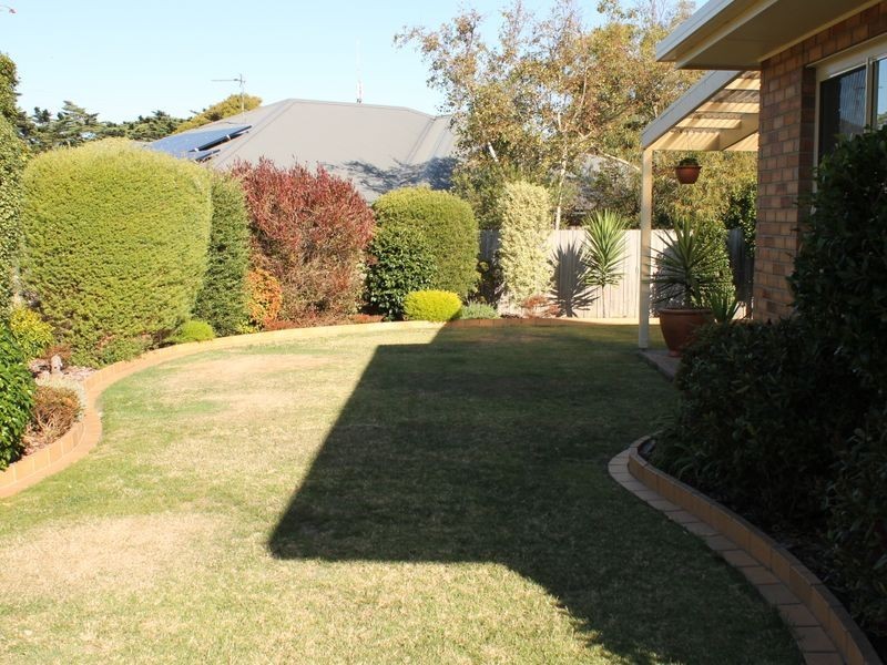4 Manna Gum Close, Inverloch VIC 3996