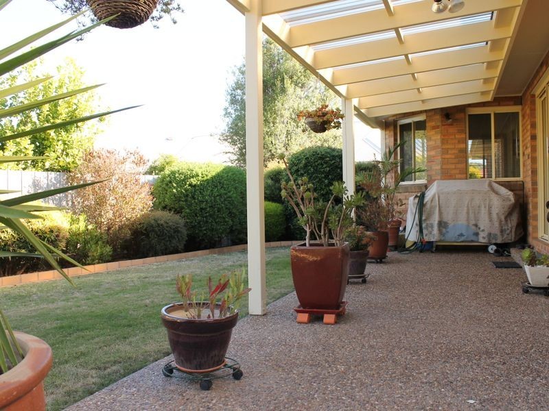 4 Manna Gum Close, Inverloch VIC 3996