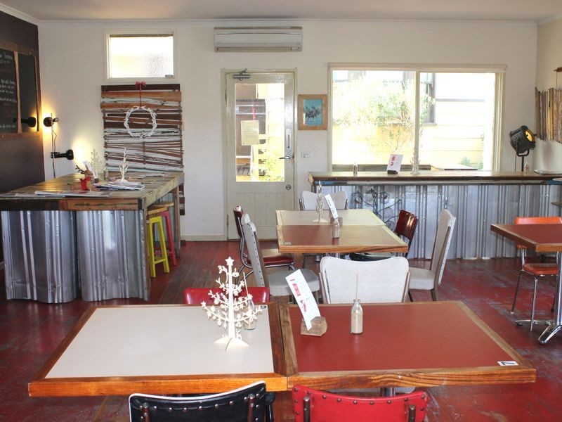 27 A’Beckett Street, Inverloch VIC 3996