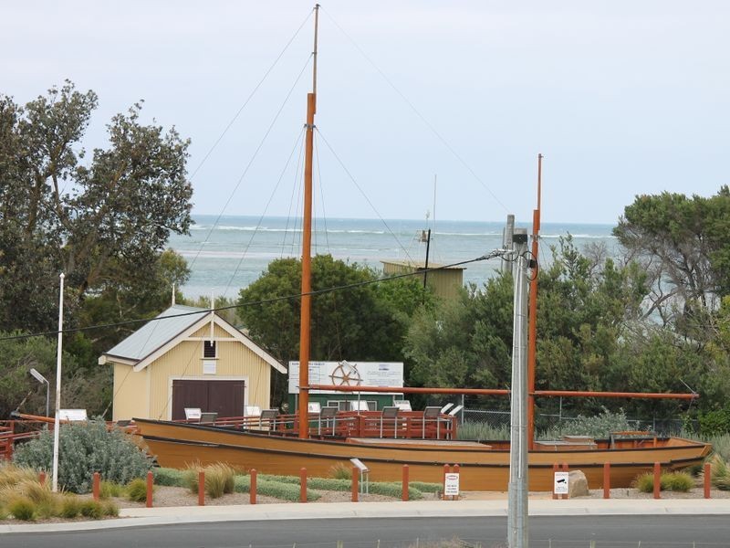 7 Bay Street, Inverloch VIC 3996