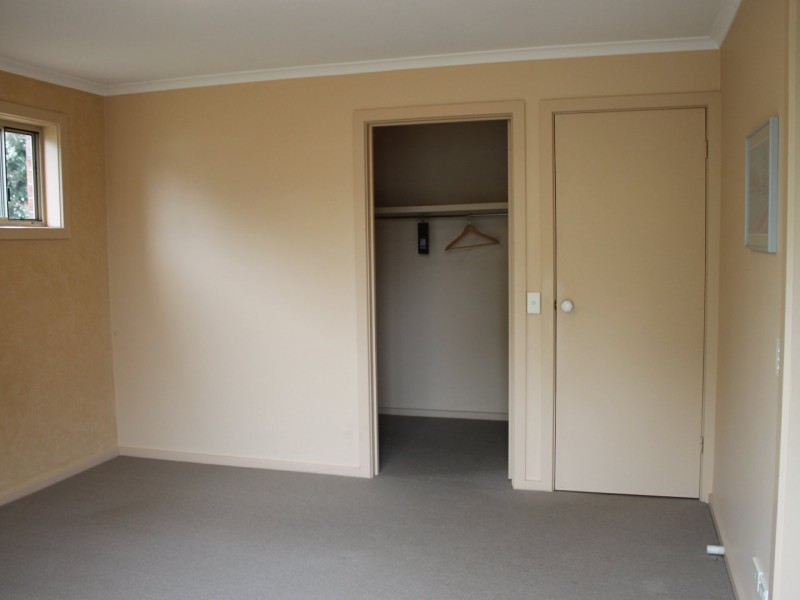 6 Manna Gum Close, Inverloch VIC 3996