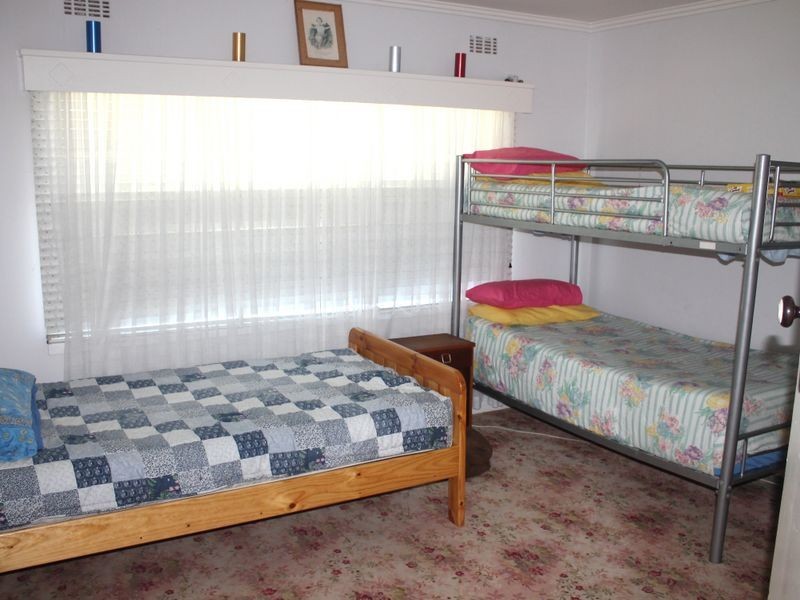 20 Sandymount Avenue, Inverloch VIC 3996