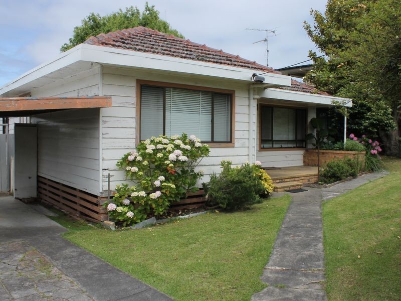 20 Sandymount Avenue, Inverloch VIC 3996