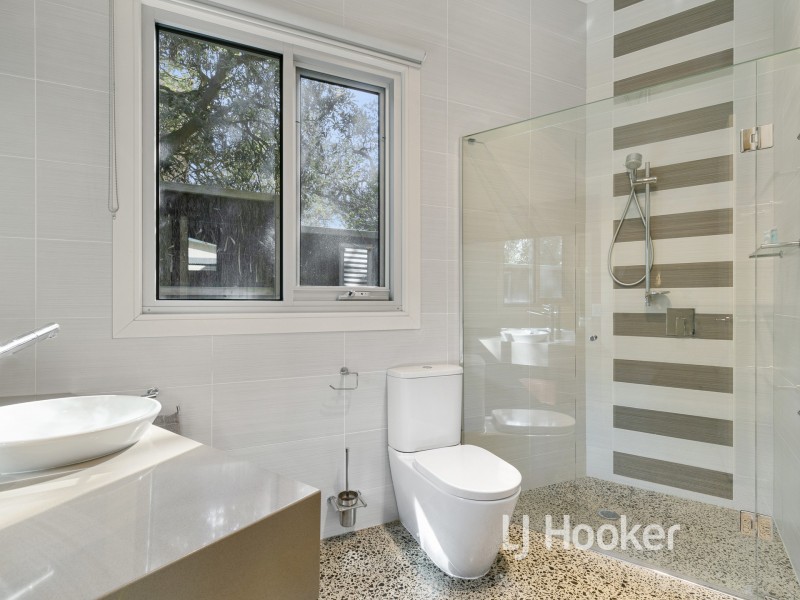 62 Lohr Avenue, Inverloch VIC 3996