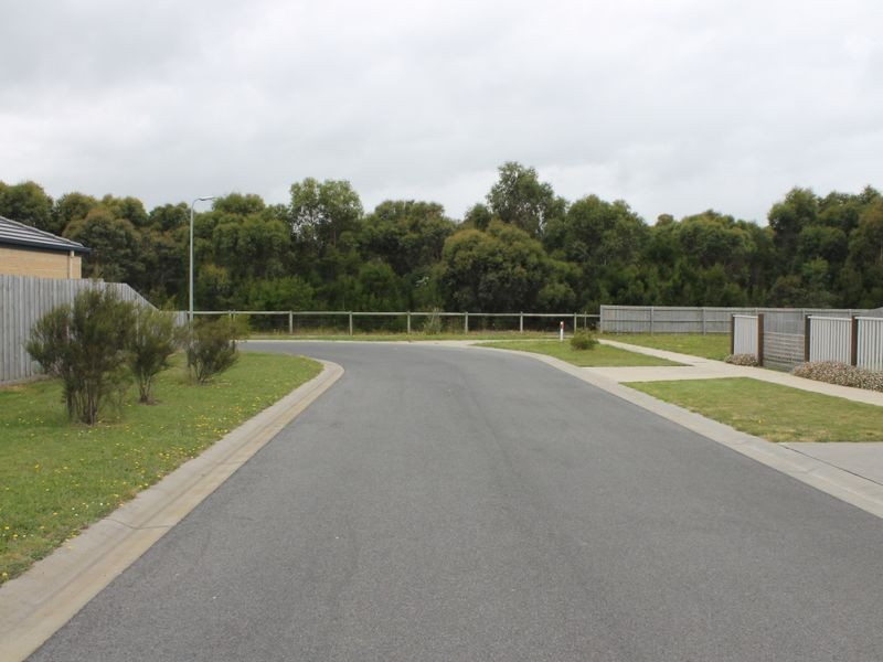 6 Honeyeater Circuit, Inverloch VIC 3996