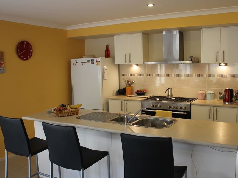 2 Goodenia Place, Inverloch VIC 3996