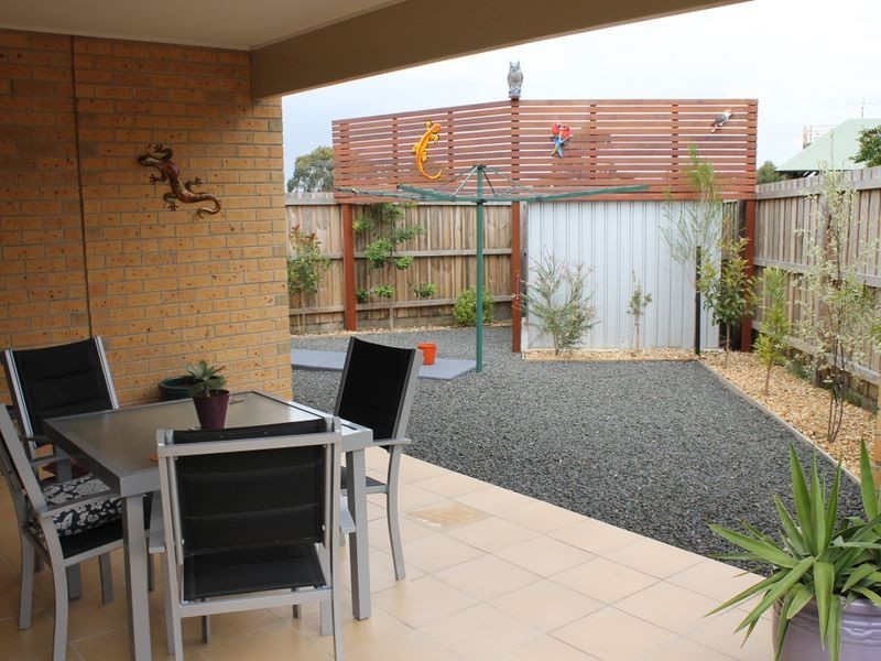 2 Goodenia Place, Inverloch VIC 3996