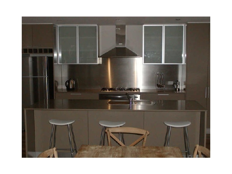 Unit 1/5 Toorak Road, Inverloch VIC 3996