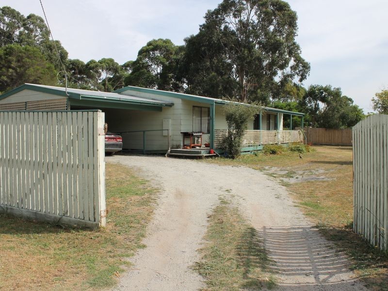 46 Toorak Road, Inverloch VIC 3996