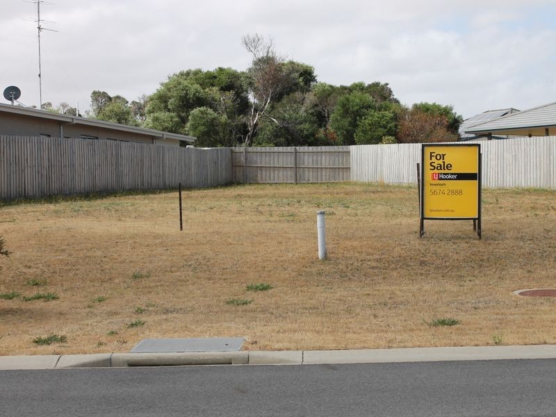 53 Woodland Heath Drive, Inverloch VIC 3996